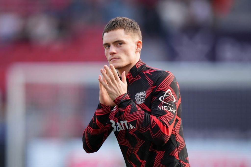 Bayer Leverkusen ra giá yêu cầu cho Florian Wirtz
